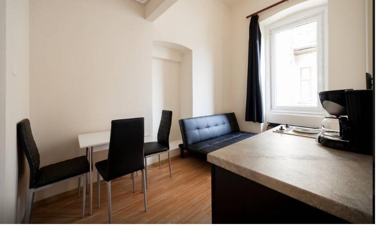 Sparrowl Apartments Budapesta Cameră foto